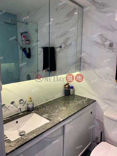 HK$ 68,000/ month Grand Court | Wan Chai District | Grand Court | 3 bedroom Flat for Rent