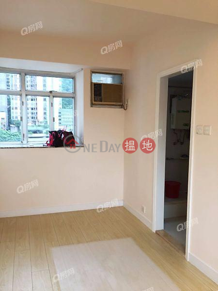 HK$ 18,000/ month | Jadestone Court Western District | Jadestone Court | High Floor Flat for Rent