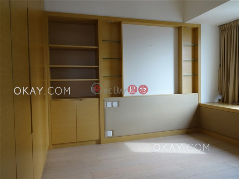 HK$ 85,000/ month Serenade | Wan Chai District Gorgeous 4 bedroom on high floor with balcony & parking | Rental