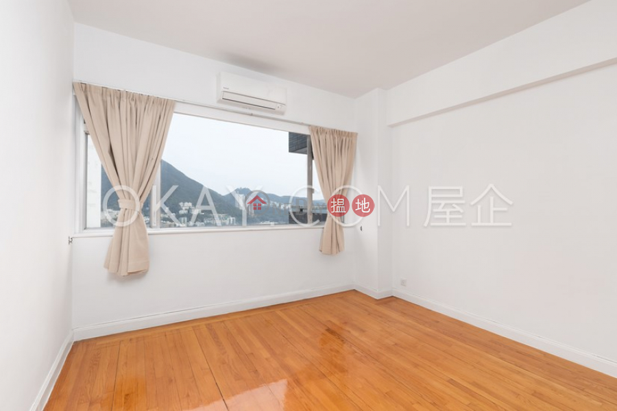 HK$ 85,000/ month | Repulse Bay Garden, Southern District, Efficient 3 bedroom with sea views, balcony | Rental
