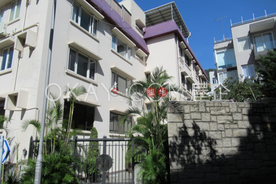 HK$ 38,000/ month | Honour Garden, Western District, Luxurious 3 bedroom with parking | Rental
