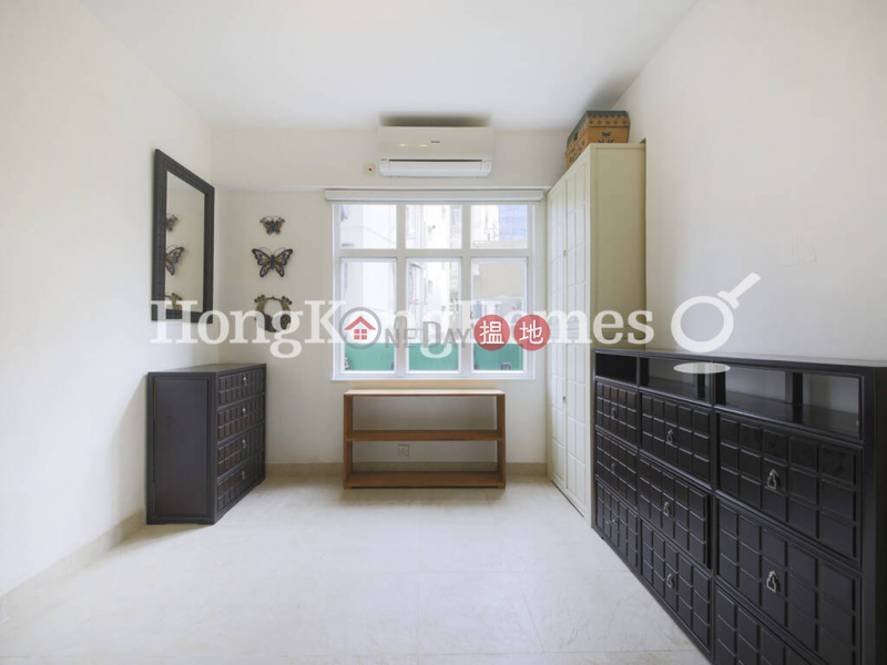 2 Bedroom Unit for Rent at Cameo Court, 63-69 Caine Road | Central District Hong Kong, Rental, HK$ 30,000/ month