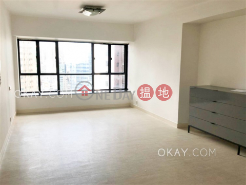 Luxurious 3 bedroom in Mid-levels West | Rental | The Grand Panorama 嘉兆臺 _0