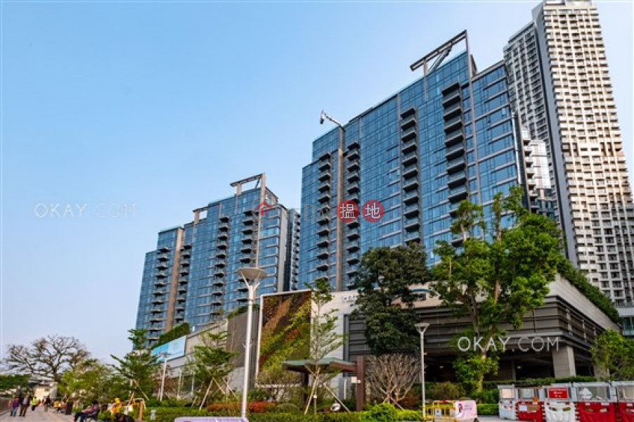 HK$ 32,000/ month, Fleur Pavilia Tower 1, Eastern District | Popular 2 bedroom with balcony | Rental