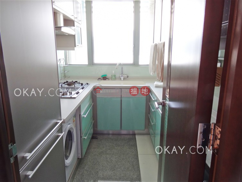 HK$ 39,000/ month The Harbourside Tower 2 Yau Tsim Mong Rare 2 bedroom in Kowloon Station | Rental