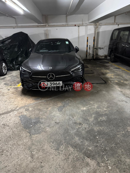 Rare covered parking spaces for sale in Central | Arbuthnot House 亞畢諾大廈 Sales Listings
