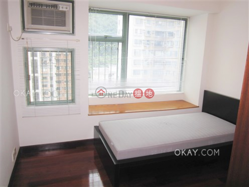 Charming 3 bedroom with harbour views | For Sale | Robinson Place 雍景臺 Sales Listings