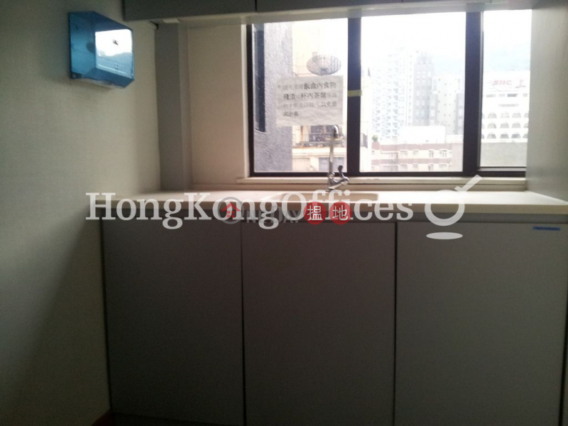 Office Unit for Rent at China Huarong Tower | China Huarong Tower 中國華融大廈 Rental Listings