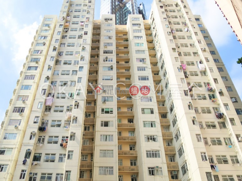 Property Search Hong Kong | OneDay | Residential, Sales Listings | Efficient 3 bed on high floor with rooftop & balcony | For Sale