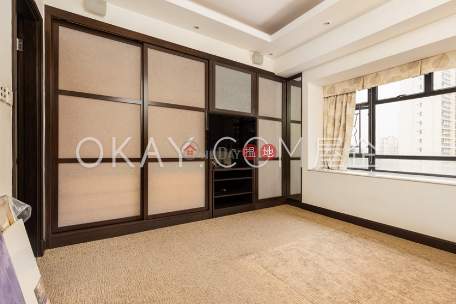 Beautiful 3 bedroom with balcony & parking | For Sale | Cavendish Heights Block 4 嘉雲臺 4座 Sales Listings