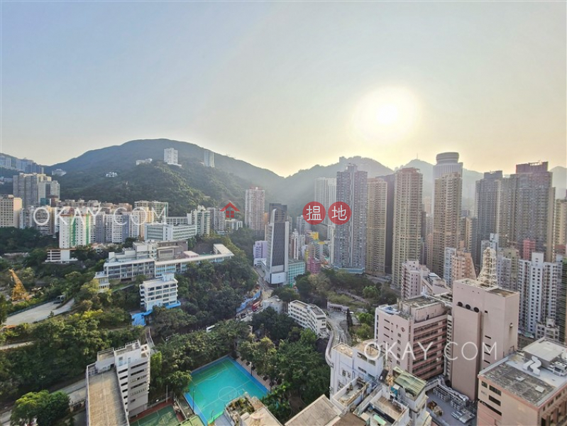 Elegant 2 bedroom with terrace & balcony | For Sale | The Oakhill 萃峯 Sales Listings