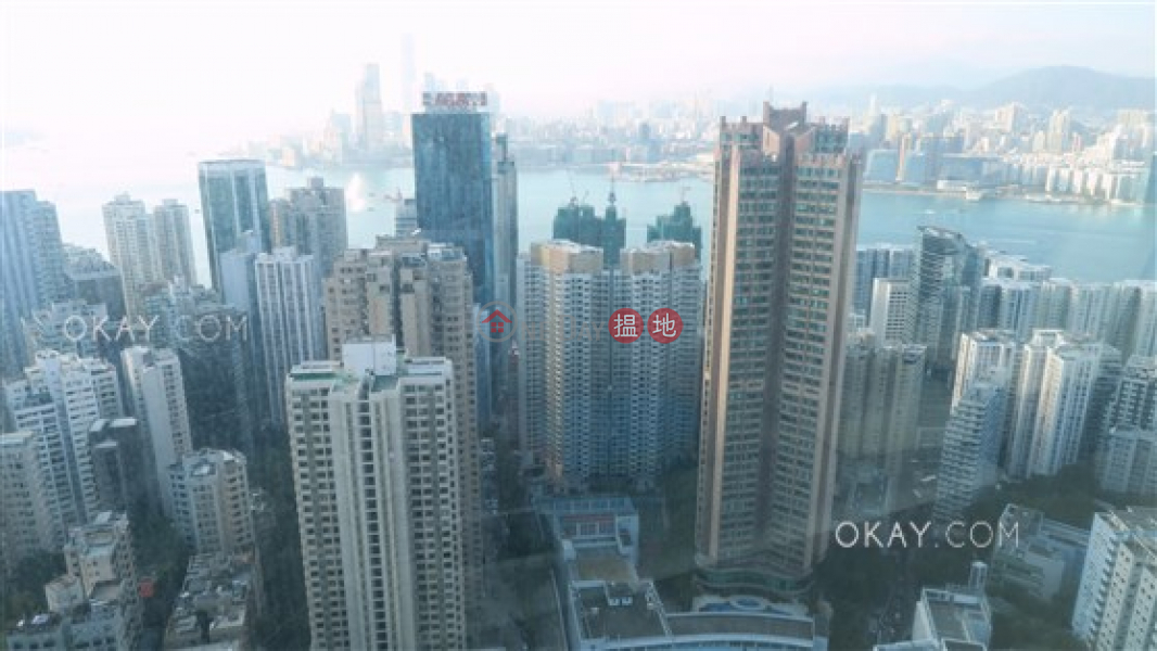 HK$ 30.5M | Sky Horizon | Eastern District | Lovely 3 bedroom on high floor with sea views | For Sale