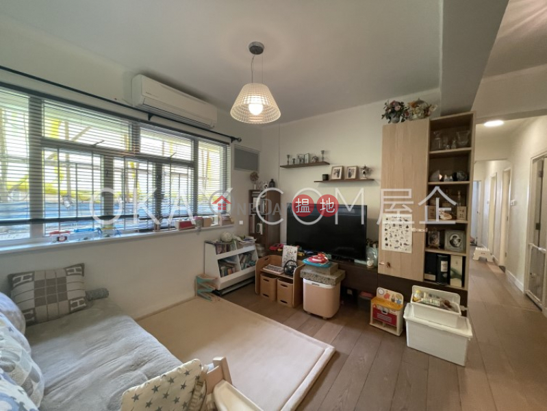 HK$ 13.8M Po Tak Mansion | Wan Chai District, Tasteful 3 bedroom with terrace | For Sale