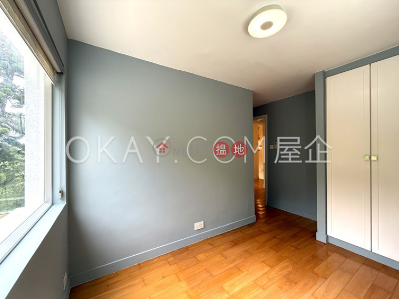 Nicely kept house with sea views, balcony | For Sale | 48 Sheung Sze Wan Village 相思灣村48號 Sales Listings