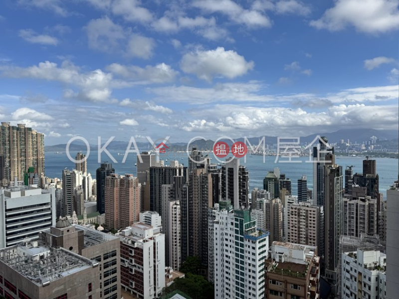 HK$ 63,000/ 月瓊峰臺西區-3房2廁,極高層,海景,連車位瓊峰臺出租單位