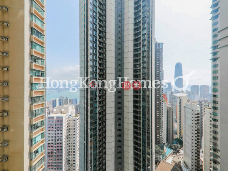 Property Search Hong Kong | OneDay | Residential Rental Listings | 3 Bedroom Family Unit for Rent at Robinson Place
