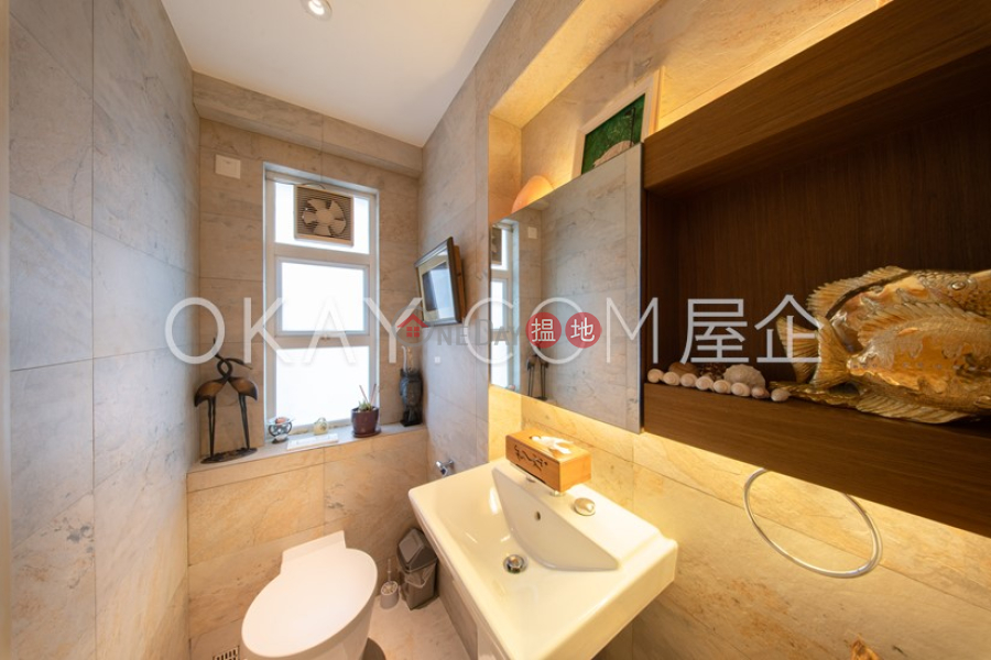 Property Search Hong Kong | OneDay | Residential | Rental Listings Rare penthouse with rooftop & parking | Rental