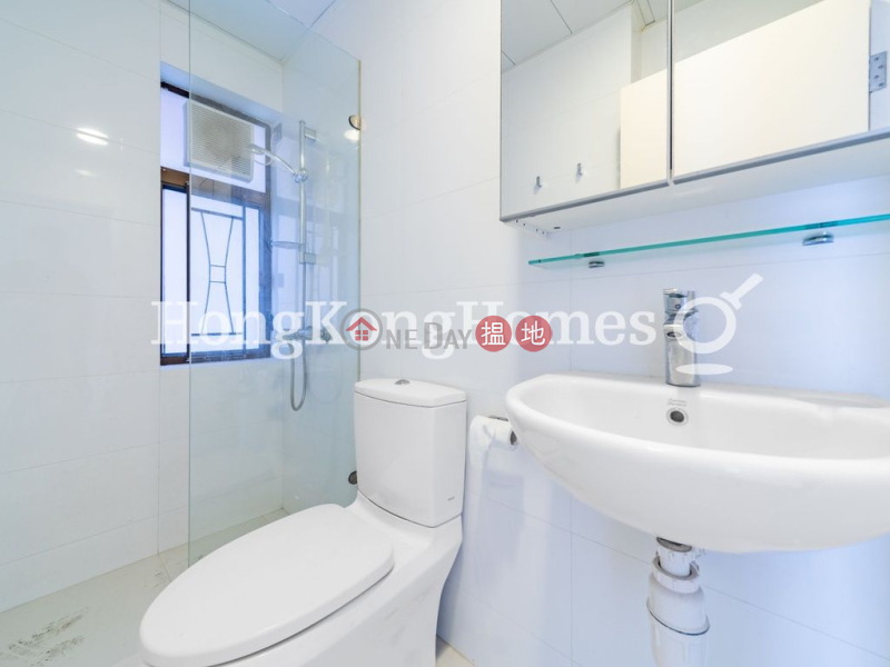 2 Bedroom Unit at 56 Bonham Road | For Sale | 56 Bonham Road 般咸道56號 Sales Listings