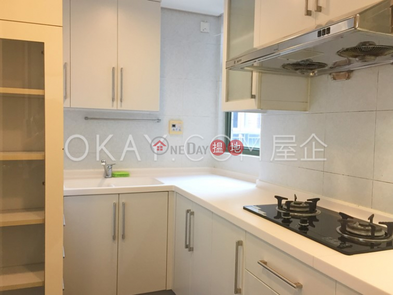 Beautiful 4 bed on high floor with rooftop & balcony | Rental | Tower 6 Island Resort 藍灣半島 6座 Rental Listings