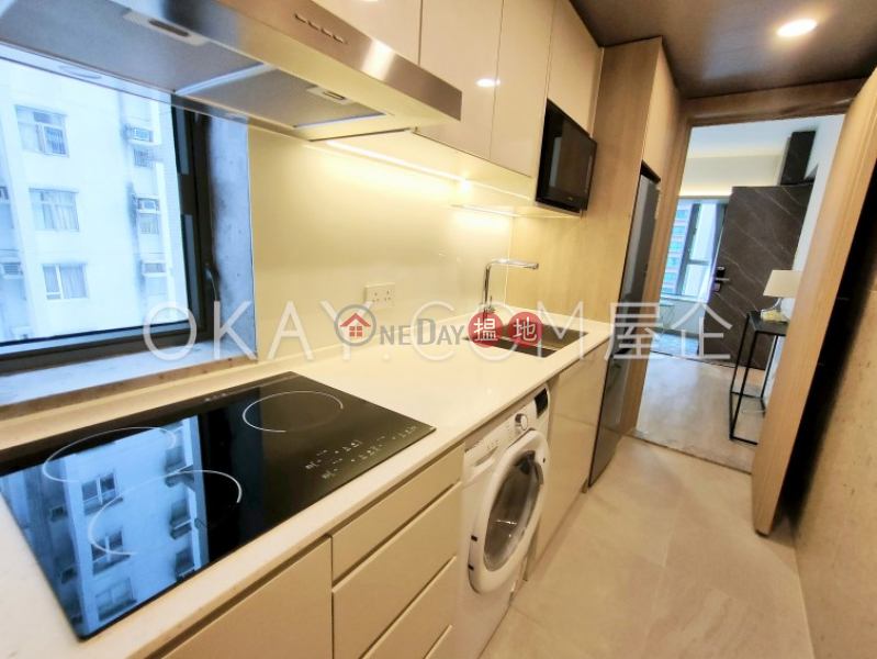 HK$ 34,500/ month | Peach Blossom | Western District | Stylish 2 bedroom in Mid-levels West | Rental