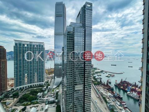 Stylish 3 bedroom on high floor with balcony | For Sale | Sorrento Phase 2 Block 2 擎天半島2期2座 _0
