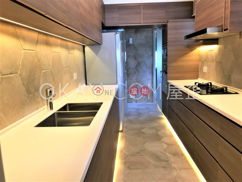 Unique 3 bedroom with sea views, balcony | Rental, 41 Repulse Bay Road | Southern District | Hong Kong, Rental, HK$ 120,000/ month