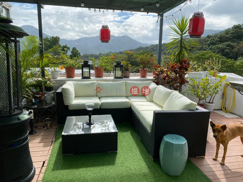 Sai Kung Flat with Roof Terrace | For Sale|慶徑石(Hing Keng Shek)出售樓盤 (RL902)