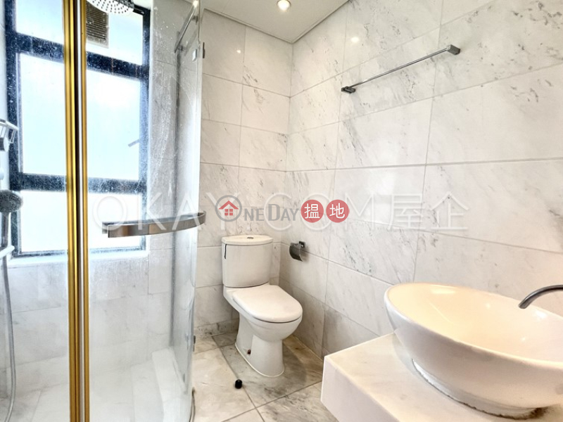 Lovely 2 bedroom with balcony & parking | For Sale | Phase 6 Residence Bel-Air 貝沙灣6期 Sales Listings