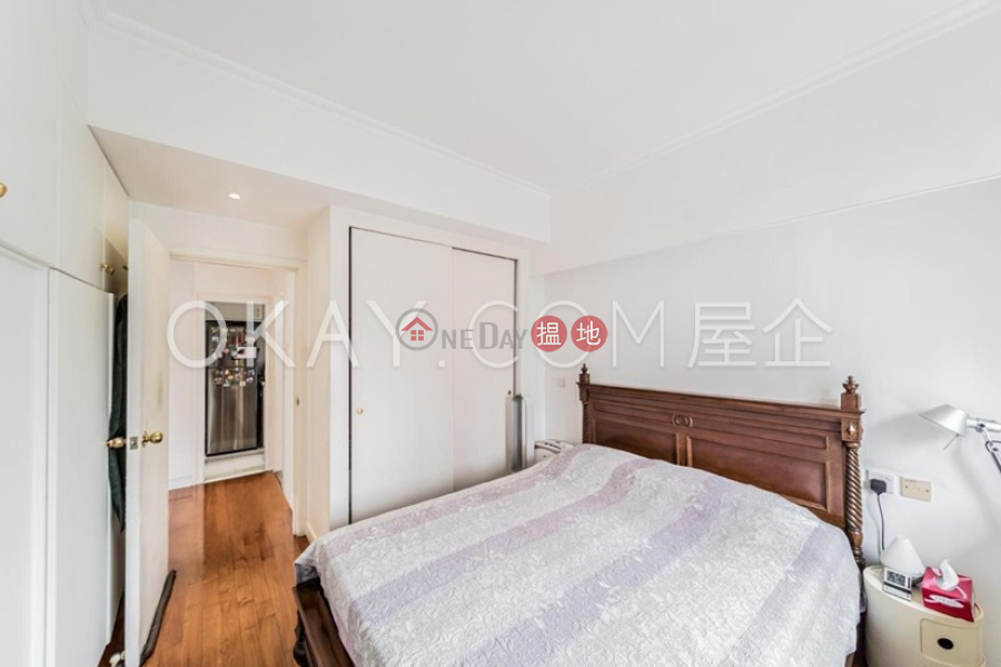 HK$ 7.38M Paramount Mansion, Wan Chai District | Charming 2 bedroom on high floor | For Sale