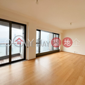 Unique 3 bedroom on high floor with balcony | For Sale
