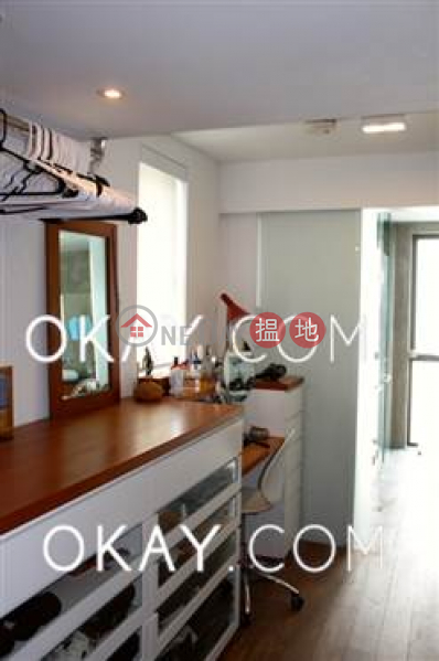 Lovely house with terrace & parking | For Sale | Siu Hang Hau Village House 小坑口村屋 Sales Listings