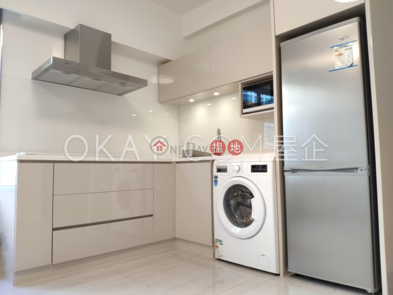 1房1廁 樂滿大廈 出租單位29-31皇后大道東 | 灣仔區香港-出租HK$ 28,500/ 月