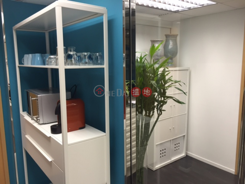 Property Search Hong Kong | OneDay | Office / Commercial Property, Rental Listings, 私人辦公室配有傢私