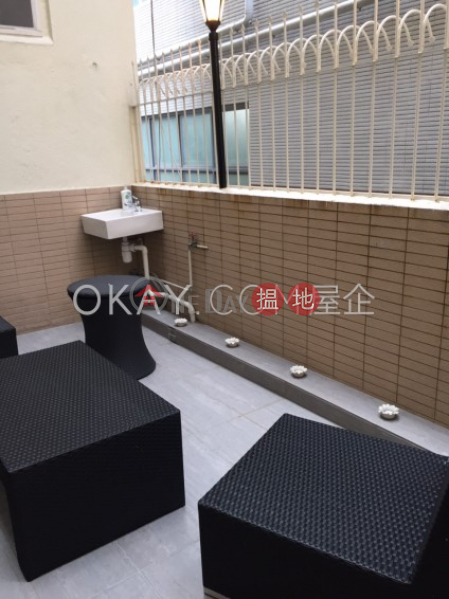 Nicely kept 2 bedroom with terrace | For Sale | 15 Yuen Yuen Street 源遠街15號 Sales Listings