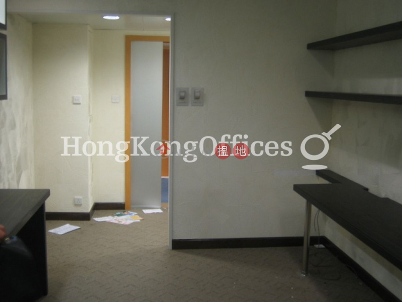Office Unit for Rent at New World Tower, 16-18 Queens Road Central | Central District Hong Kong Rental HK$ 34,000/ month