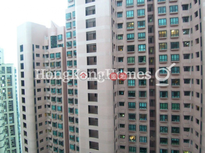 Property Search Hong Kong | OneDay | Residential Sales Listings | 2 Bedroom Unit at Hillsborough Court | For Sale