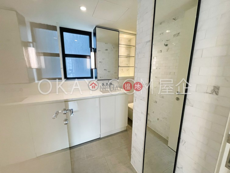 HK$ 48,000/ 月Resiglow灣仔區|2房2廁,實用率高,星級會所,露台Resiglow出租單位