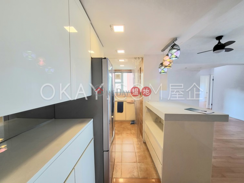 HK$ 18M | Discovery Bay, Phase 13 Chianti, The Barion (Block2) Lantau Island | Charming 4 bedroom with sea views & balcony | For Sale