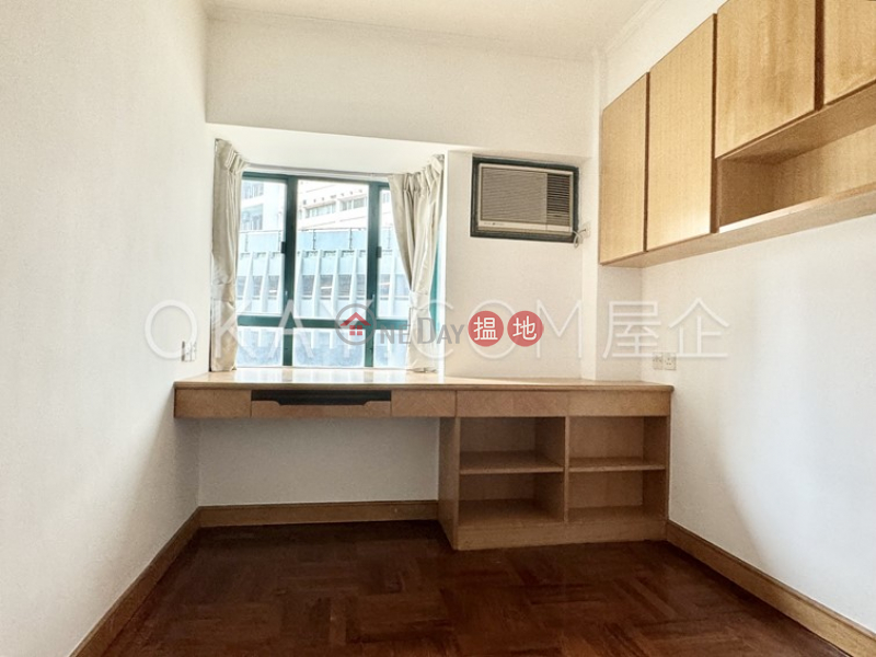Nicely kept 3 bedroom with terrace | For Sale | 62 Conduit Road | Western District Hong Kong, Sales, HK$ 16.5M