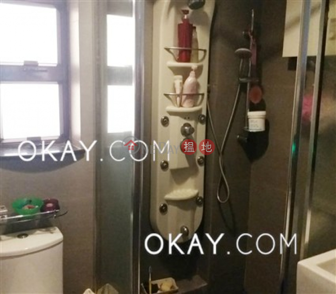 Popular 2 bedroom in Happy Valley | For Sale | 1-3 Sing Woo Road 成和道1-3號 Sales Listings