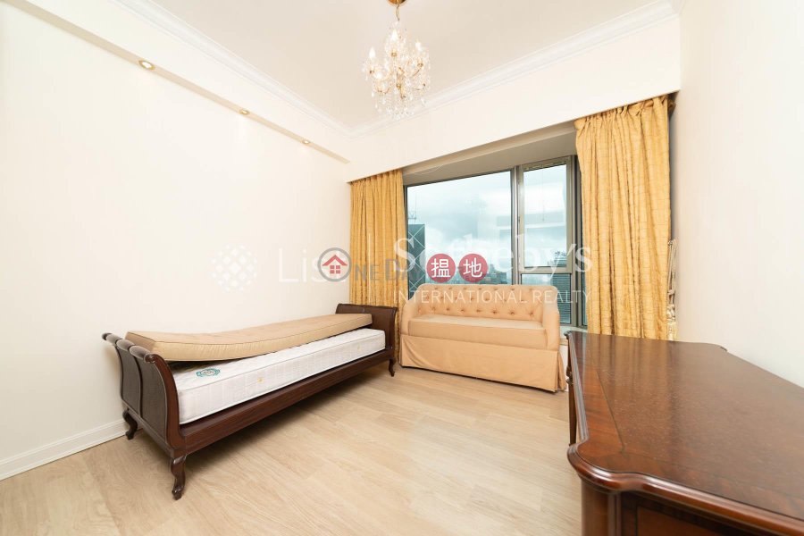 HK$ 98,000/ month | Regence Royale Central District Property for Rent at Regence Royale with 3 Bedrooms