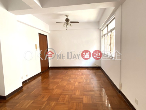 Tasteful 3 bedroom with parking | For Sale | Regent Court 利群閣 _0