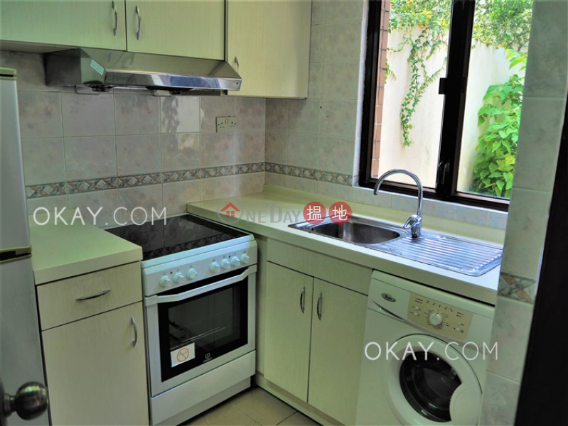 Practical house with sea views, rooftop & balcony | Rental | Silver Waves Court 銀濤軒 Rental Listings