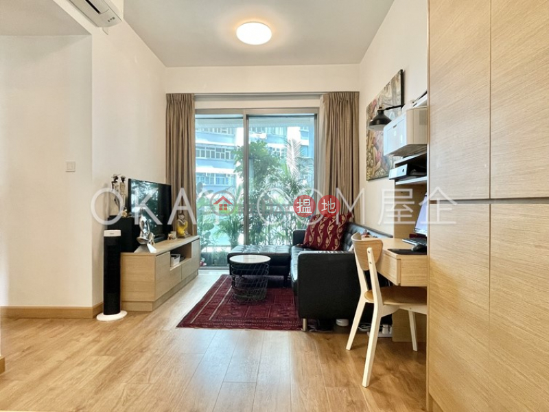 Elegant 3 bedroom with balcony | Rental, York Place York Place Rental Listings | Wan Chai District (OKAY-R73249)