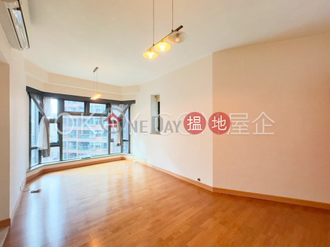 Unique 2 bedroom in Mid-levels West | Rental | Palatial Crest 輝煌豪園 _0