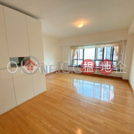 Charming 3 bedroom on high floor | For Sale