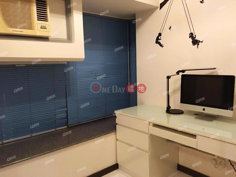 Property Search Hong Kong | OneDay | Residential | Rental Listings | Tower 2 Grand Promenade | 2 bedroom Mid Floor Flat for Rent