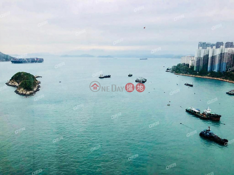 Property Search Hong Kong | OneDay | Residential, Rental Listings South Horizons Phase 2, Yee King Court Block 8 | 3 bedroom Mid Floor Flat for Rent