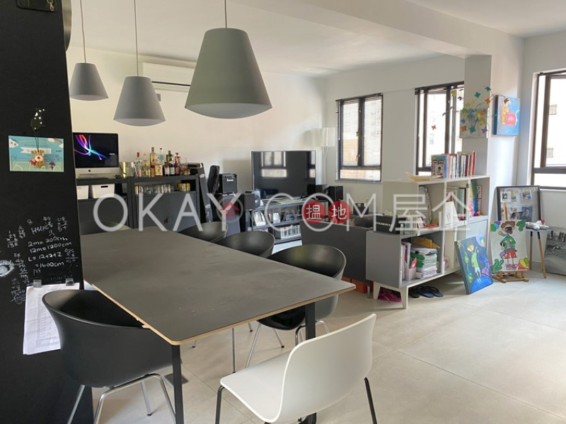 HK$ 45,000/ month, Formwell Garden Wan Chai District | Nicely kept 3 bedroom with balcony & parking | Rental