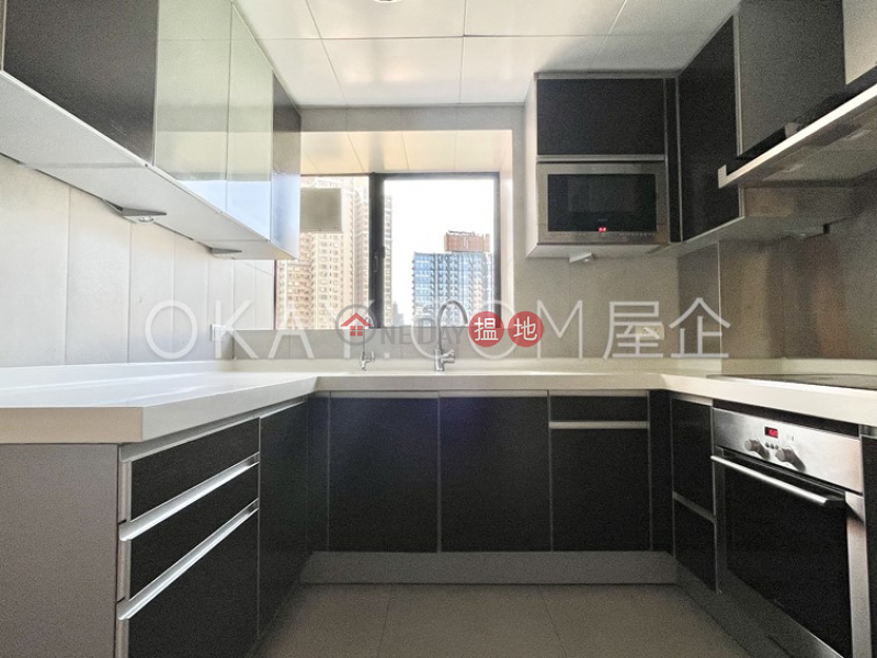 Stylish 2 bedroom with parking | Rental, The Albany 雅賓利大廈 Rental Listings | Central District (OKAY-R17466)